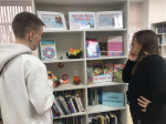 «Светлая Пасха Христова» - беседы у выставки, мастер-класс по вязанию пасхальных игрушек в преддверии праздника Светлой Пасхи для читателей организованы Е.В. Абрамовой, заведующей Фёдоровской поселковой библиотекой и библиотекарем И.М. Ковалевой.