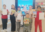 «Мир профессий» – познавательный час для детей поселка Ушаки провела М.Л. Орлова, заведующая Тосненской сельской библиотекой.