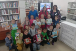 «Синичкин день» - экологический час в рамках Дня синичек и районного проекта «Праздник в библиотеке» для воспитанников детского сада №23 провела Е.В. Абрамова, заведующая Фёдоровской поселковой библиотекой.