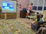 «Мир заповедной природы» – экологическую беседу, посвящённую Дню заповедников и национальных парков, для комбинированной группы детского сада №17 п. Любань провела Анна Чижикова, заведующая Любанской сельской библиотекой.